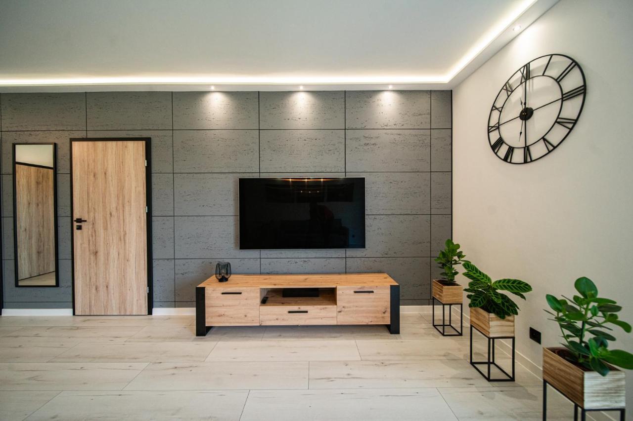Apartament Duzy Staw Apartman Jelenia Góra Kültér fotó