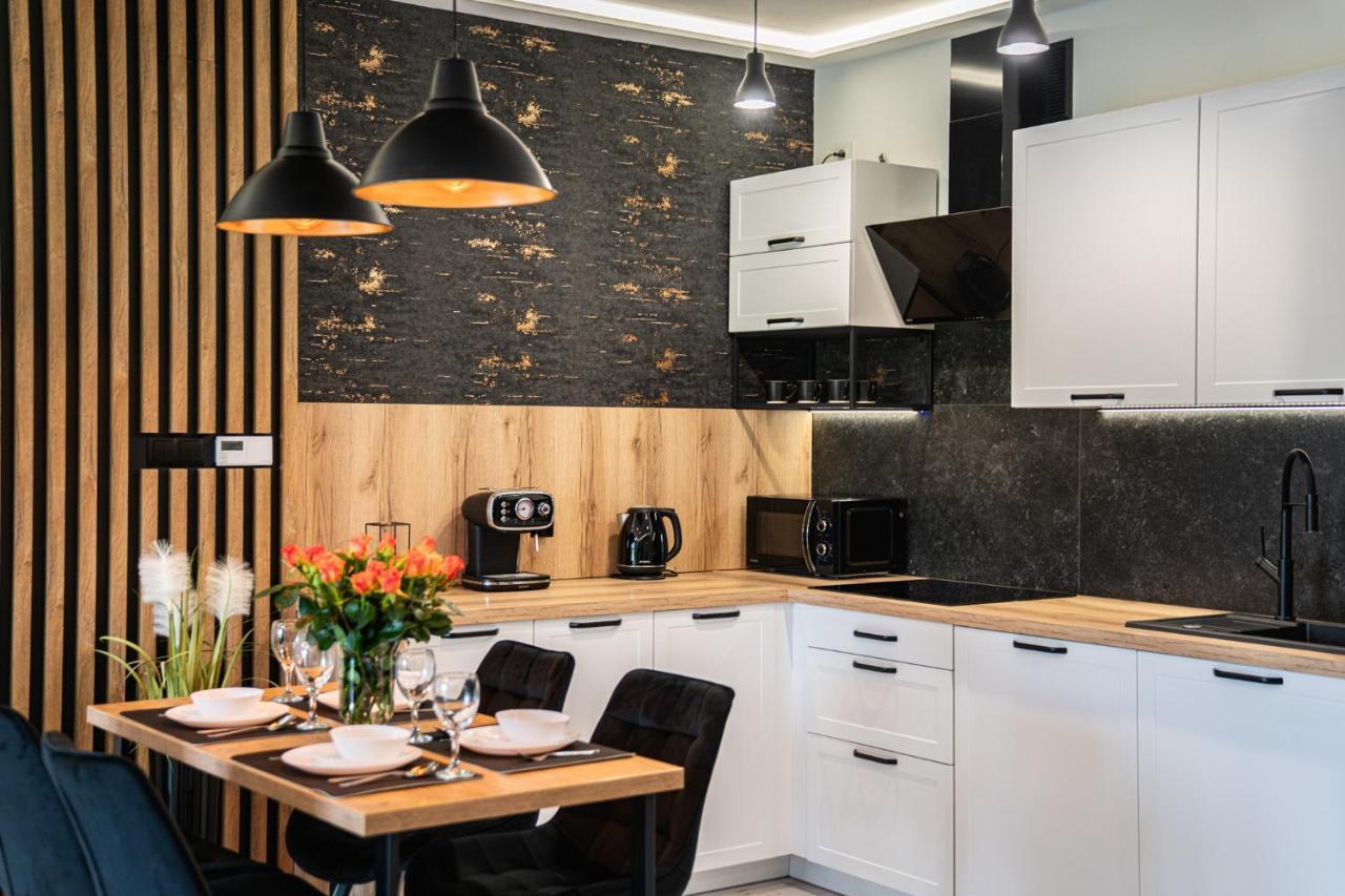Apartament Duzy Staw Apartman Jelenia Góra Kültér fotó