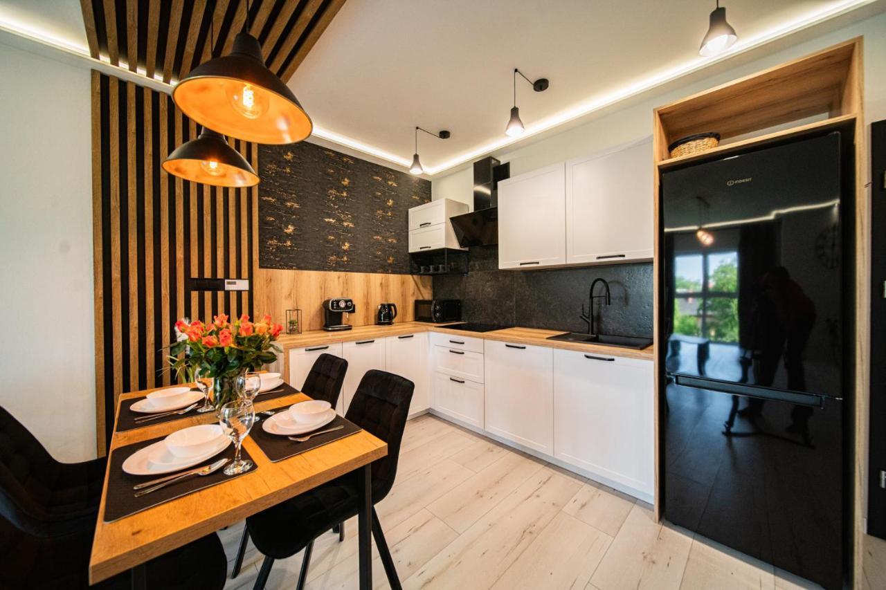 Apartament Duzy Staw Apartman Jelenia Góra Kültér fotó